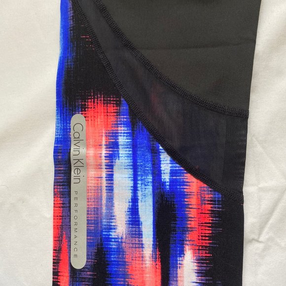 High Performance Calvin Klein Leggings ¾ Length - Picture 4 of 8